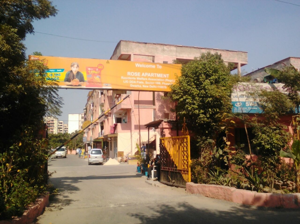 3 bhk duplex flat for sale in Rose Apartment